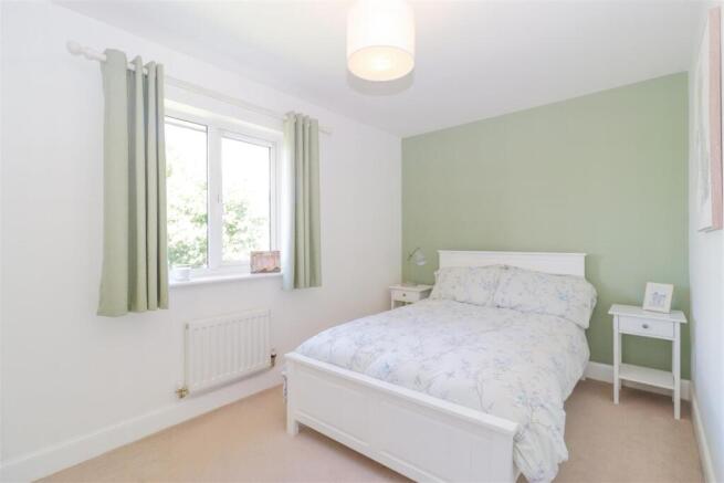3 bed Detached for sale Image 11