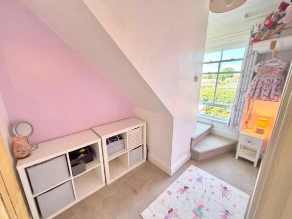 2 bed Terraced for sale Image 12