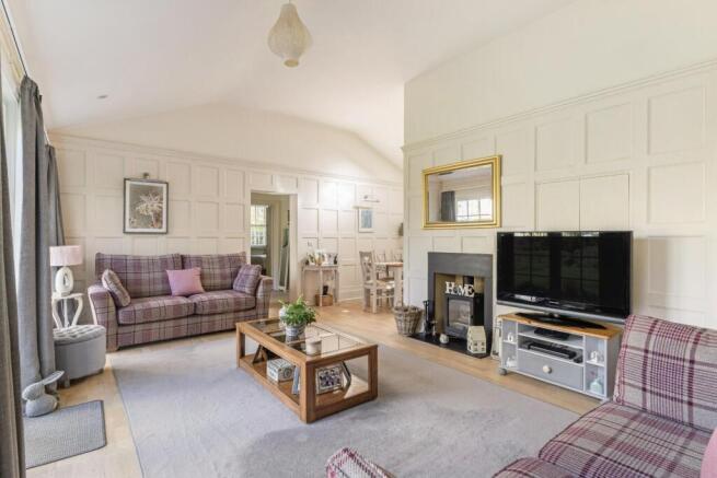 104913_4 Westcourt Salisbury Road Netheravon (5).j