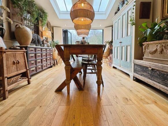 2 bed Terraced for sale Image 11