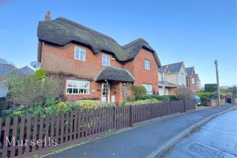 Lime Kiln Road, Lytchett Matravers, Poole, BH16