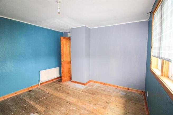 BEDROOM ONE.jpg