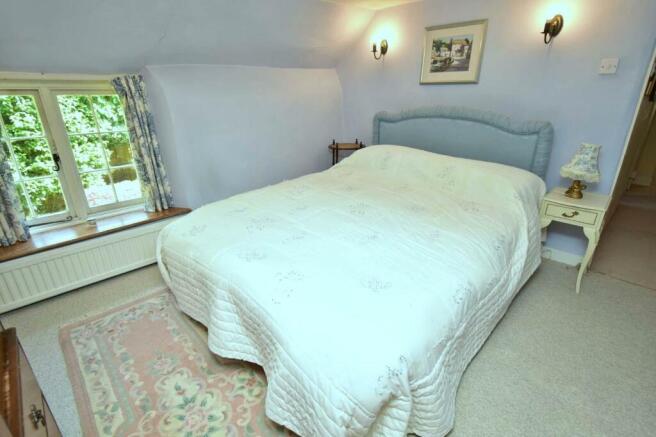 A BEDROOM 2A.JPG