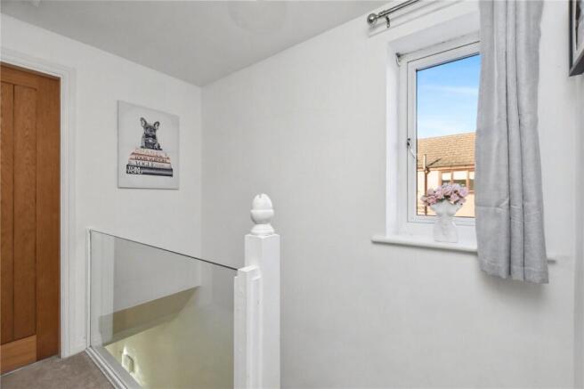 3 bed Semi-Detached for sale Image 12