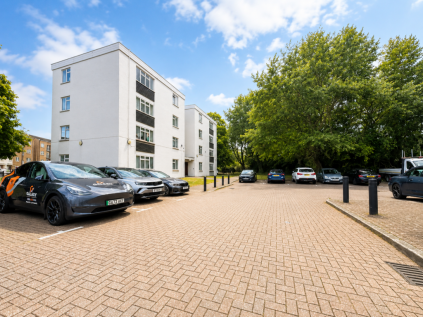 Convent Way, Southall, UB2