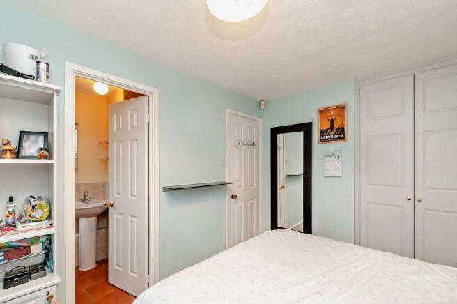 8537070-interior27-800.jpg