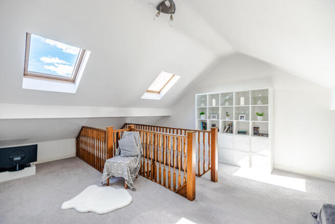 bedroom5b