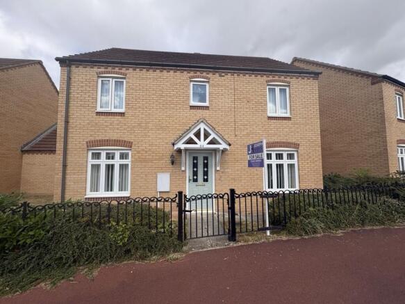 4 bed Detached for sale in middlesbrough