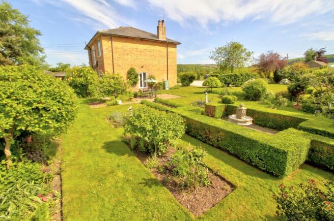 Garden View 3