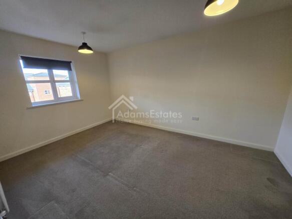 2 bed Flat to rent Image 6