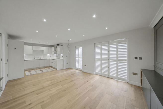 20260313051636__DSC4