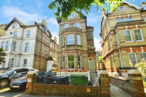 Earls Avenue, Folkestone, Kent, CT20