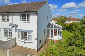 21, Chestnut Grove, Harrogate HG1 4HS
