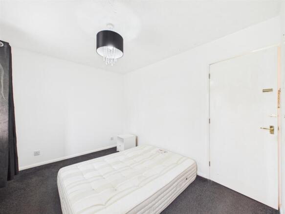 Goodwood Close, Market Harborough, – pohled 5