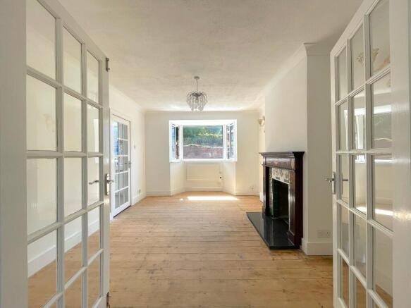 Living Room (1)