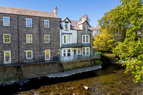 Riverside Cottage, 9 Greta Side, Keswick, Cumbria, CA12 5LG