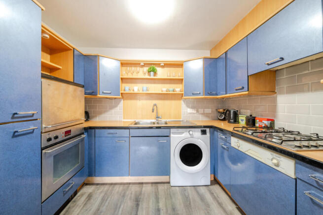 1-69a17342b631f-1...