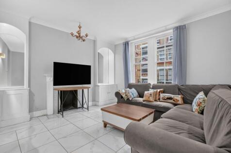 Walton Street,
Knightsbridge, SW3