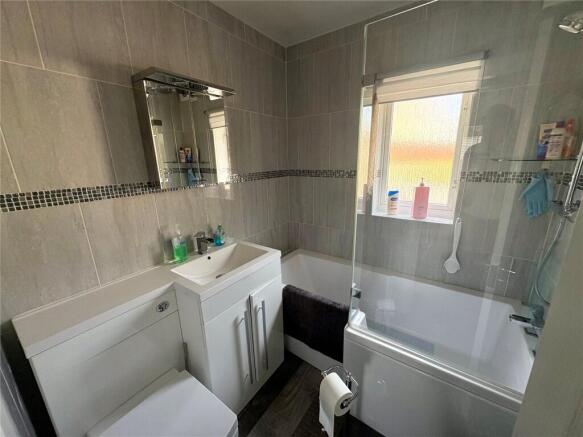 3 bed Semi-Detached for sale Image 7