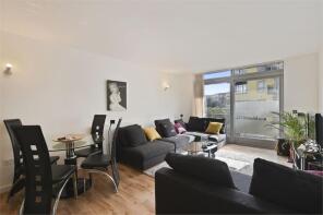 11, Da Vinci Lodge, West Parkside, London SE10 0BD