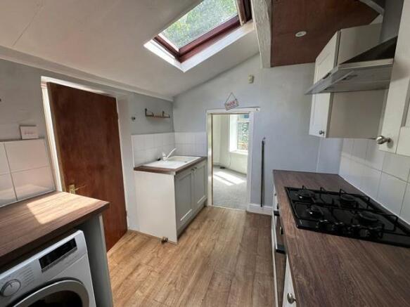 2 bed Cottage to rent Image 5