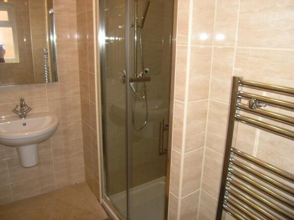 En-suite -pic 1