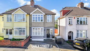 19, Staverton Road, Hornchurch RM11 2DH