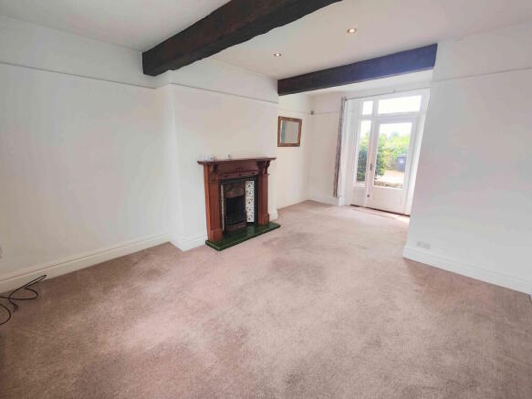 108 Wakefield Road, Lightcliffe, HX3 8TH photo 4