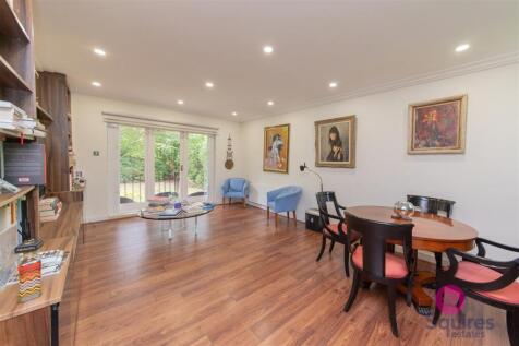 Holders Hill Road, London