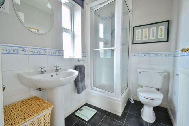 Master Ensuite