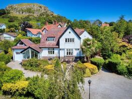 Ty Gwyn, Gannock Park, Conwy LL31 9PJ