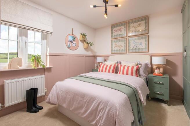4 bed Detached for sale Image 8