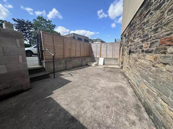 2 bed Semi-Detached for sale Image 4