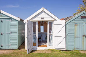 59, Cliff Road, Felixstowe IP11 9SH