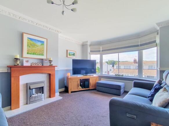 28-cornmill-crescent_00001