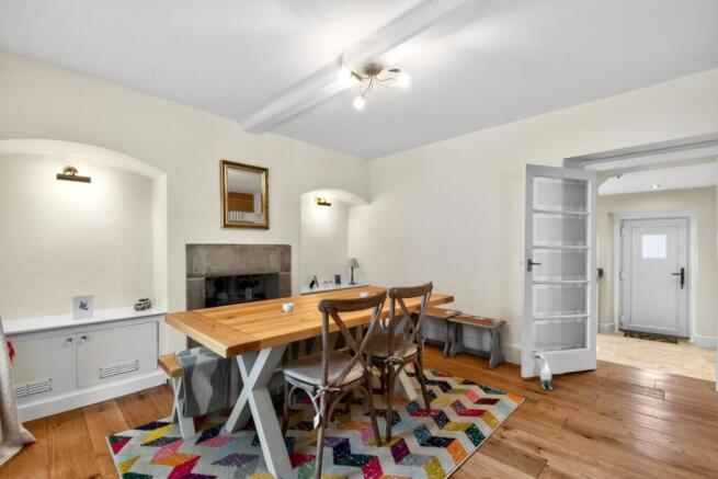 3 bed Terraced for sale Image 8