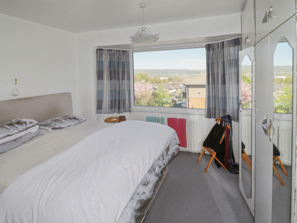 3 bed Semi-Detached for sale Image 7