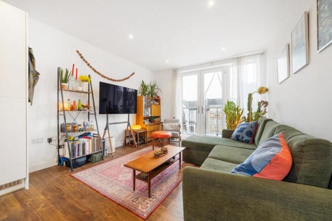 Open plan reception (3).JPG