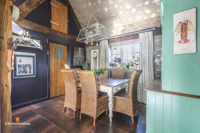 Kitchen - Dining Rm
