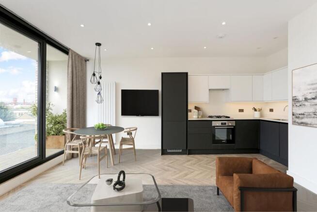 Open-Plan Kitchen/Lounge