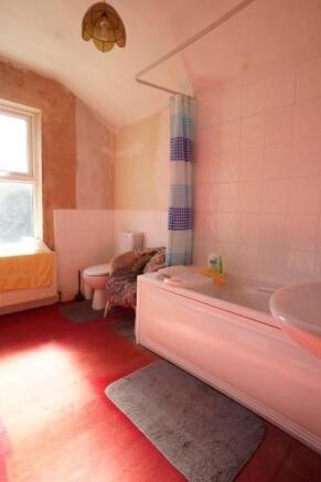 Upstairs Bathroom