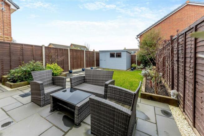 Flint Close-17.jpg