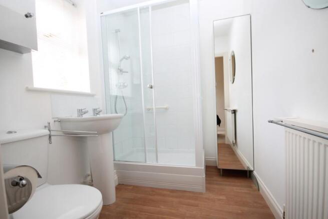HOUSE BATHROOM/ WC