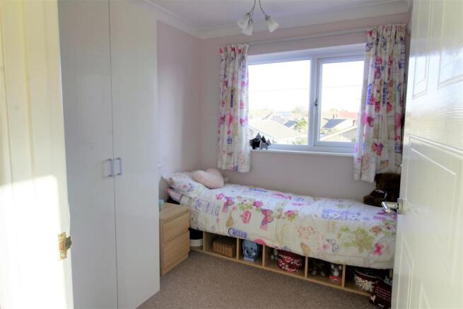 Bedroom 4.jpg