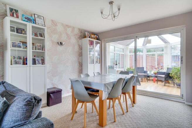 Living Room/Diner