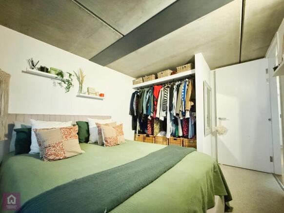 Picture 9