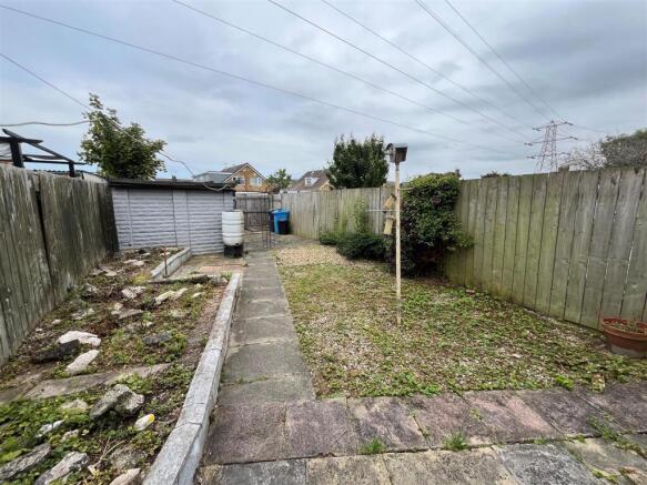 3 bed Semi-Detached for sale Image 11