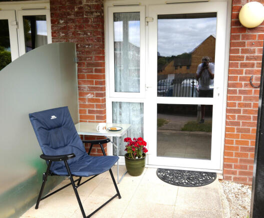 Patio_Entrance_1.JPG