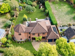 4a, Stratford Drive, Northampton NN4 6JT