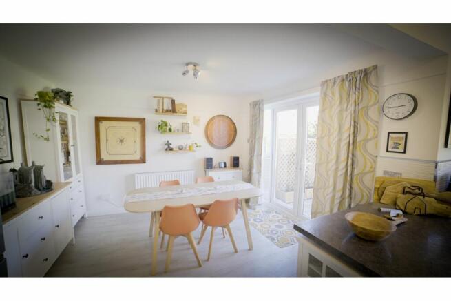 Kitchen/Dining Room